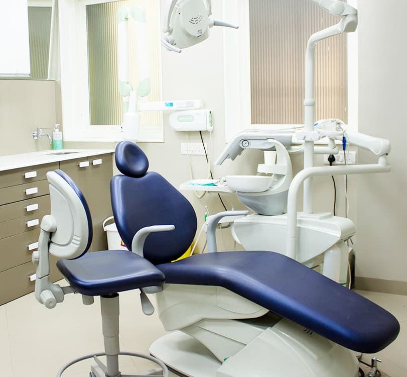 Best Dental Clinic in Kasturinagar: Why Location Matters for Implant Surgery